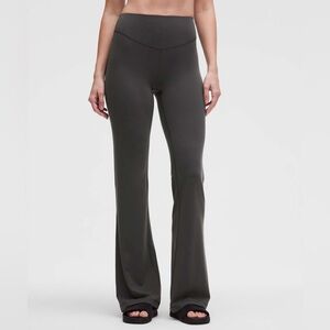 Lululemon WunderUnder Smooth Cover High Rise Ultra Flared Pants